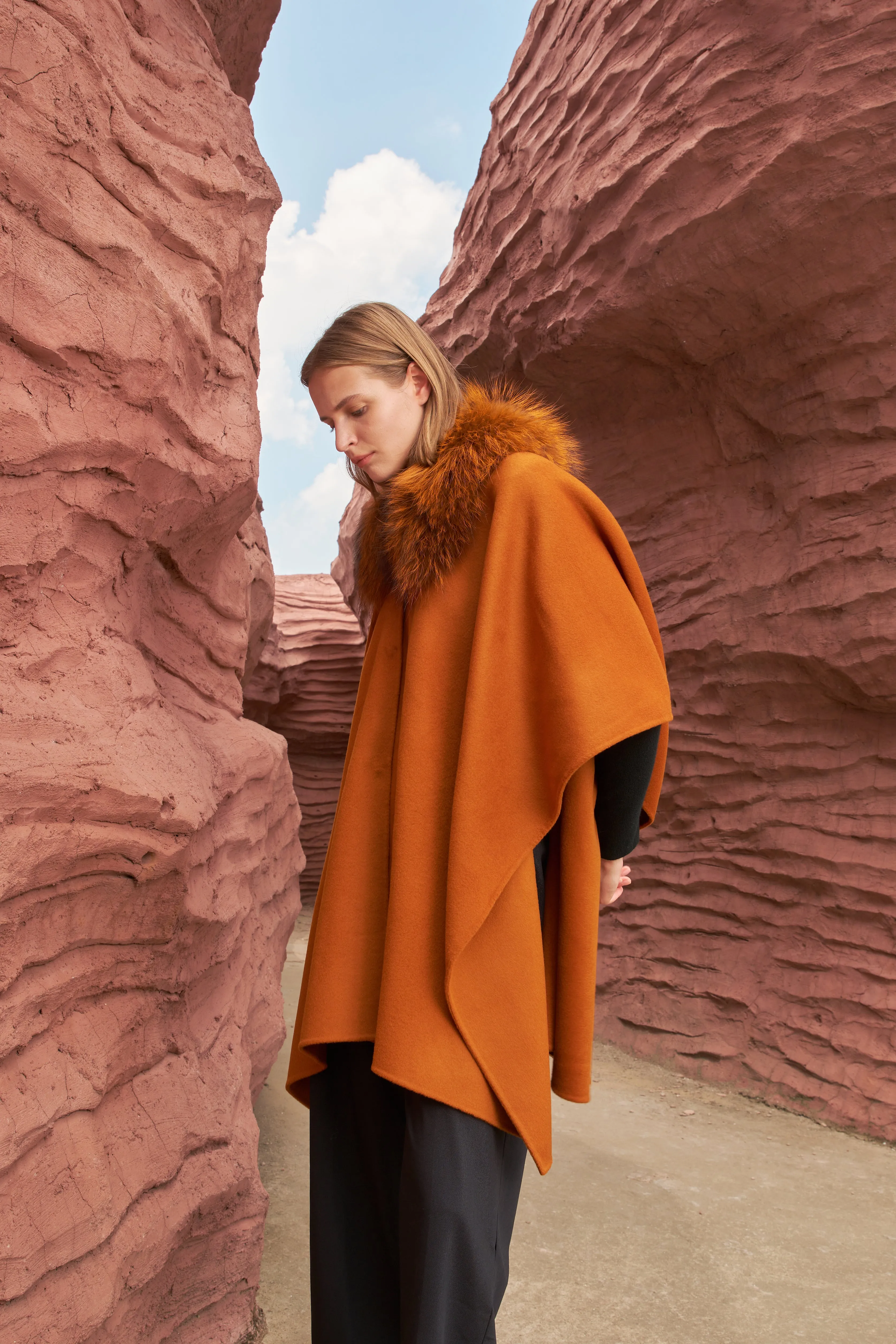 Cashmere Cape with Detachable Fur Collar