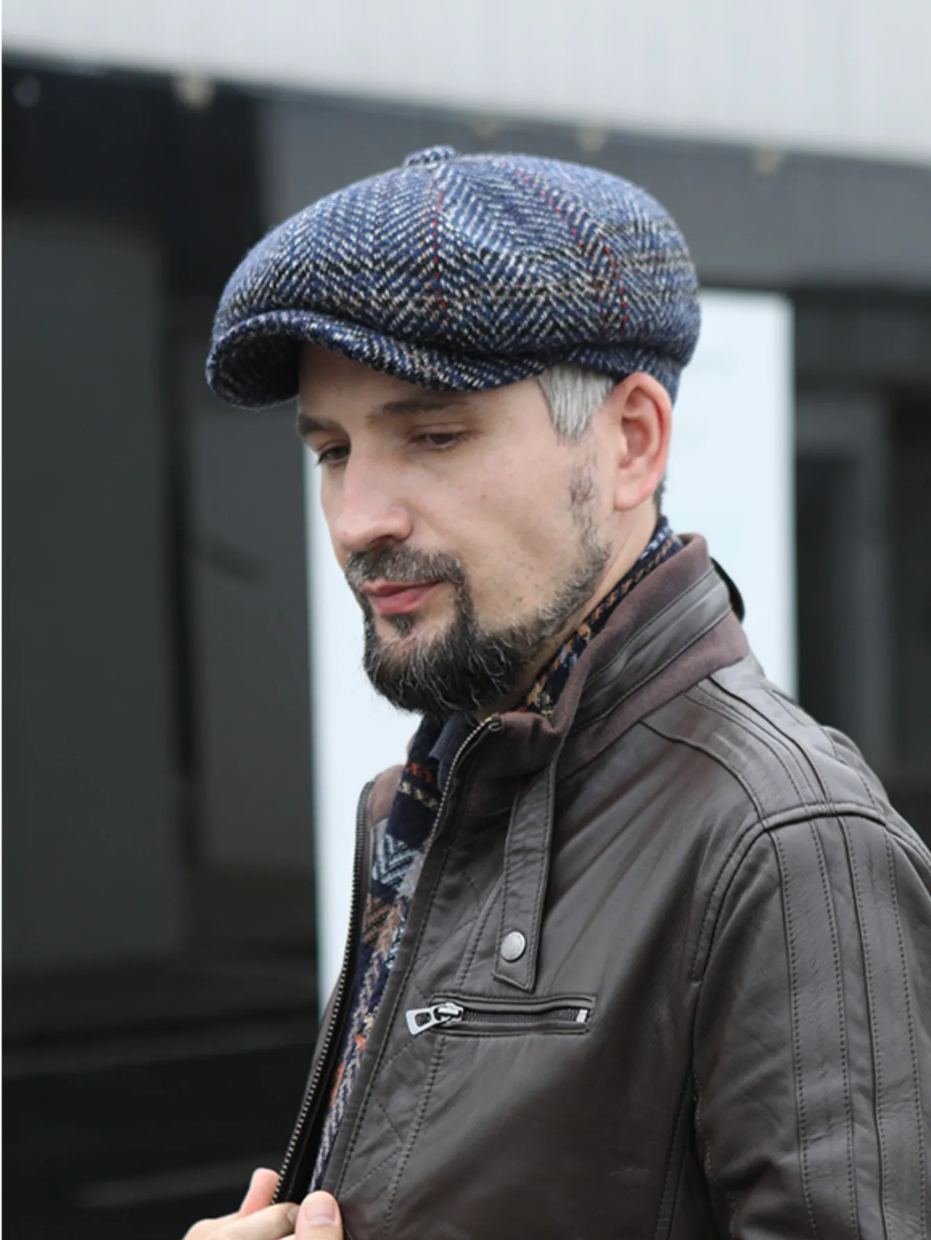 Elegant Wool Tweed Newsboy Cap