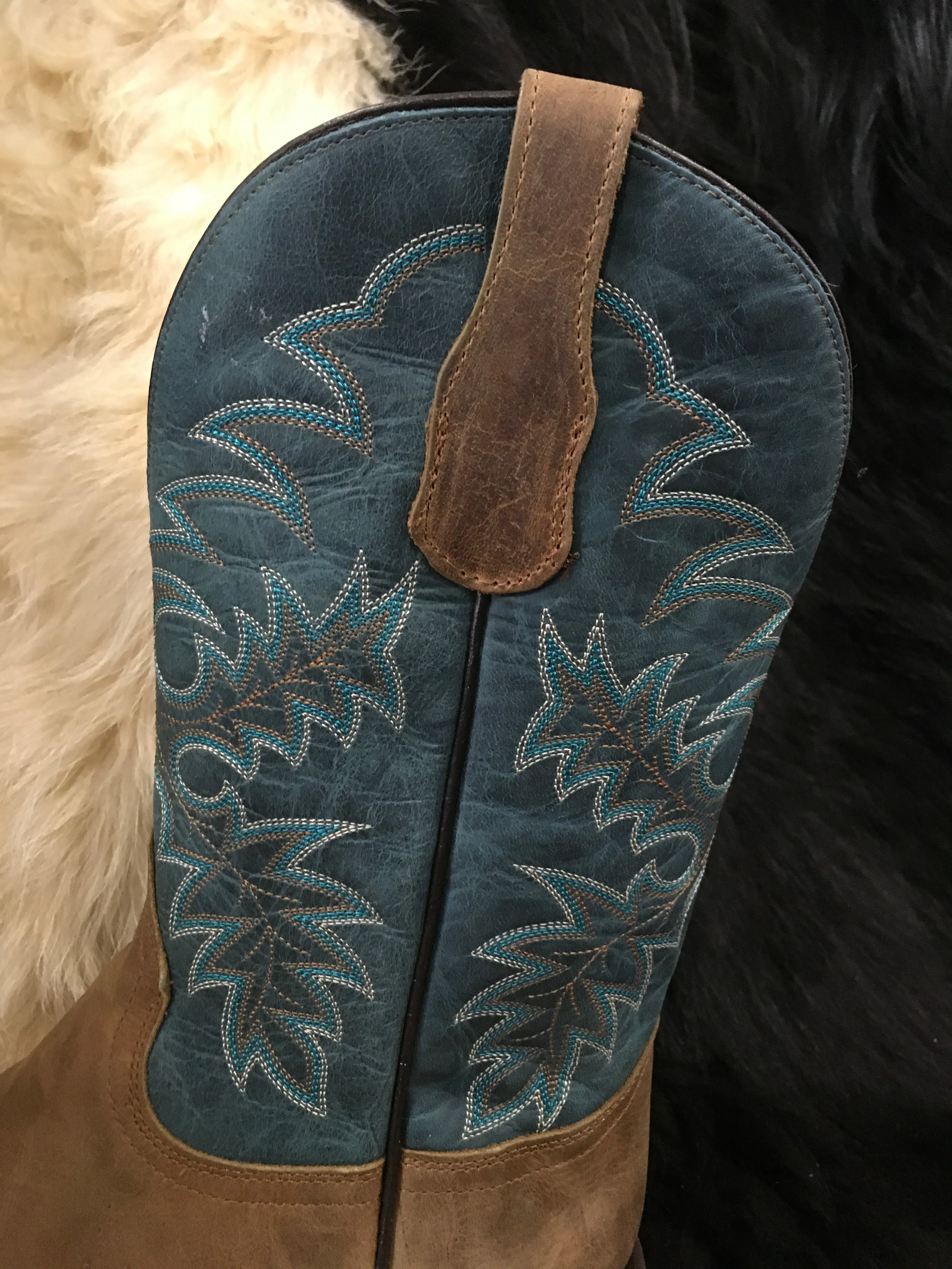 Mens Tan/Blue Wide Square Toe Boot