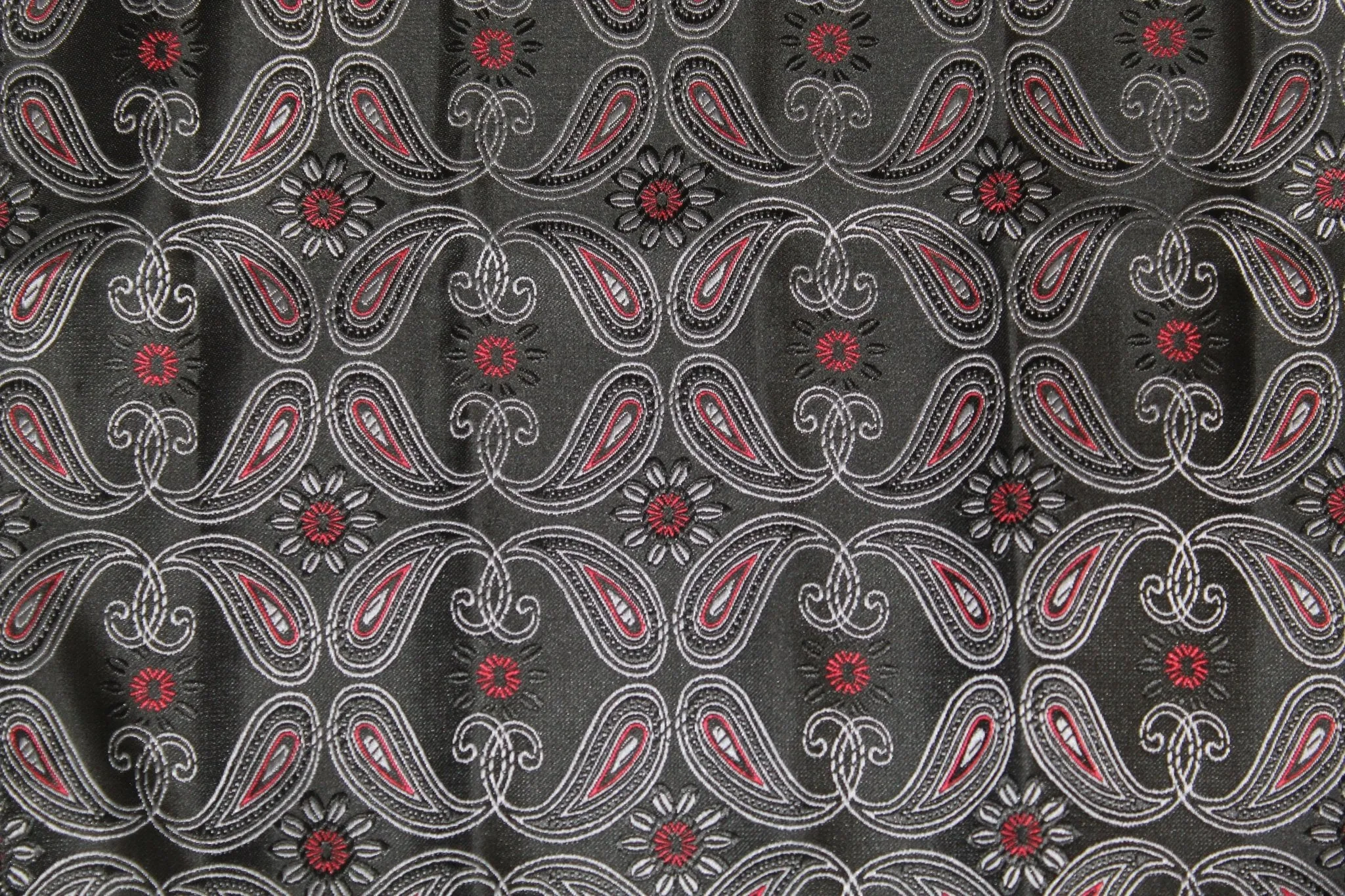 Vittorio Farina Men's Skinny Design Satin Necktie and Pocket Square