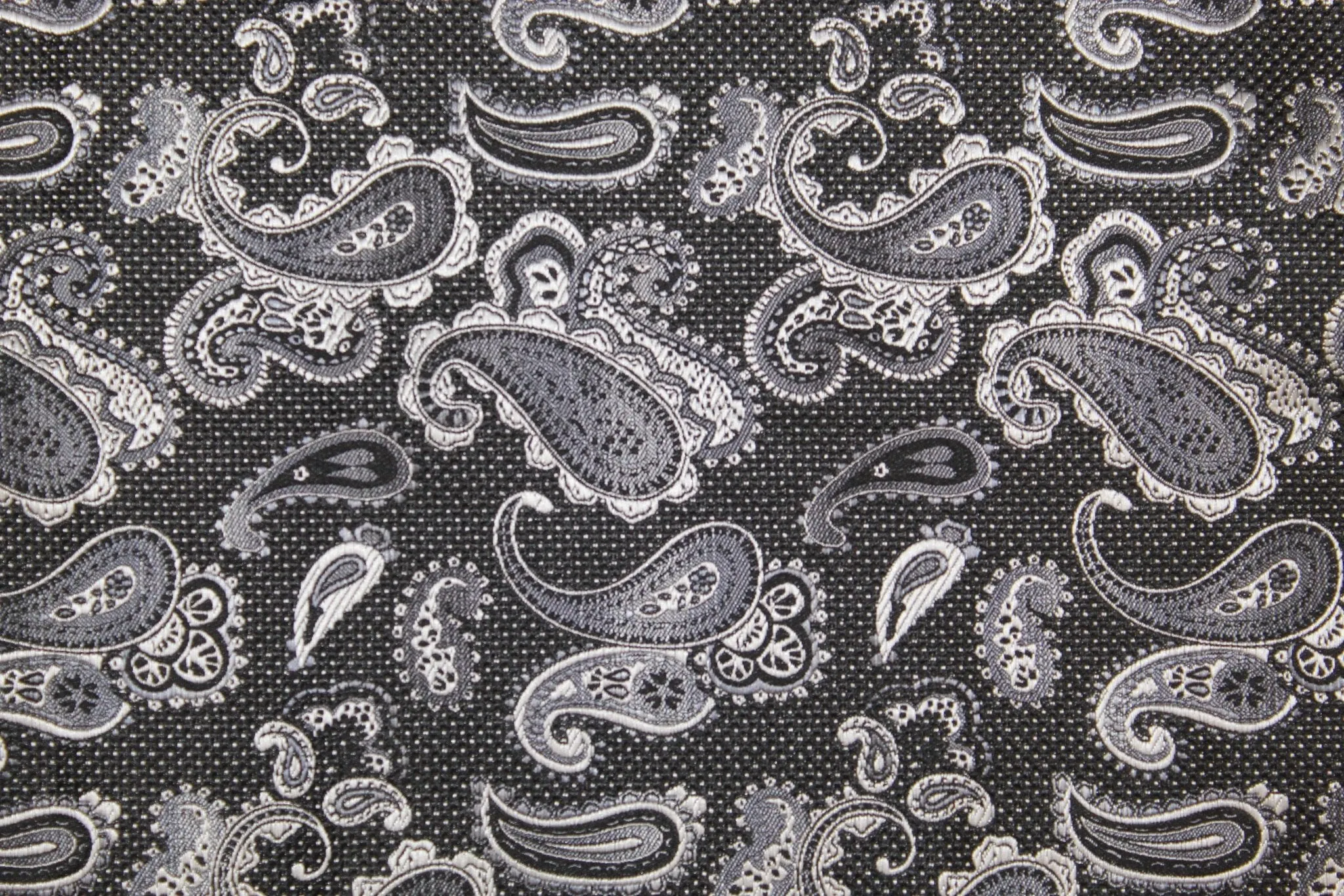 Vittorio Farina Men's Skinny Design Satin Necktie and Pocket Square