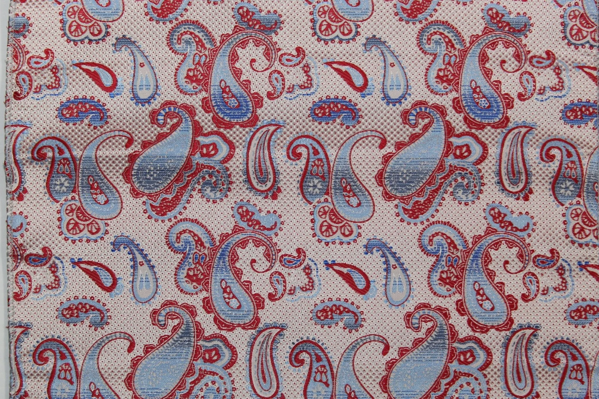 Vittorio Farina Men's Skinny Design Satin Necktie and Pocket Square