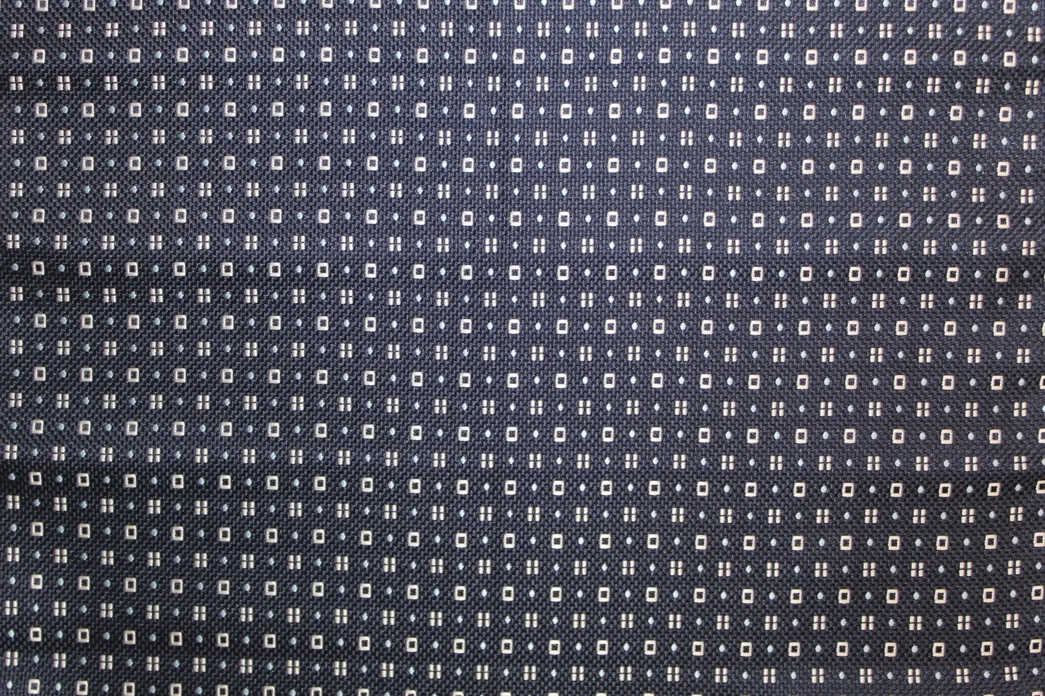 Vittorio Farina Men's Skinny Design Satin Necktie and Pocket Square